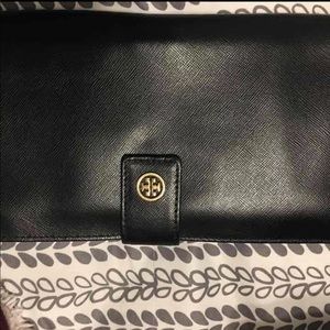 Tory Burch Travel Black Wallet